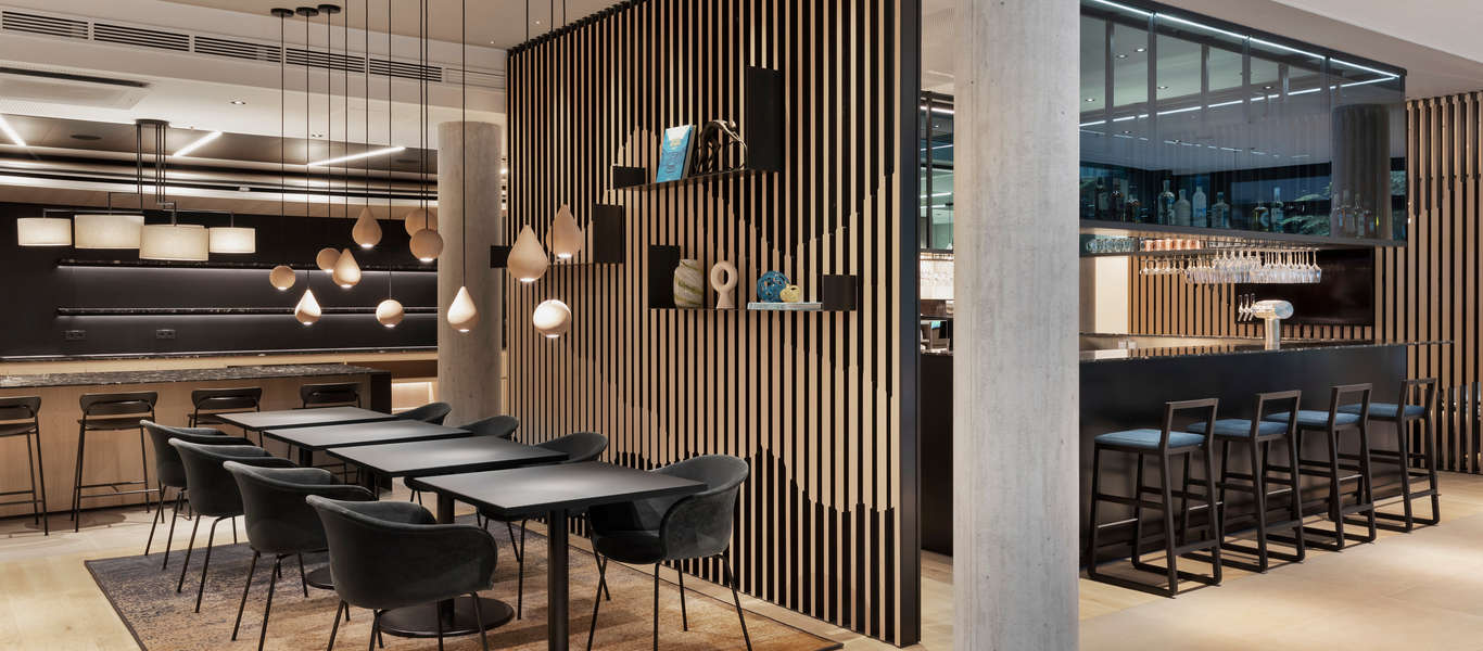 Kitchen & Bar at Courtyard, Courtyard Freiburg im Breisgau More