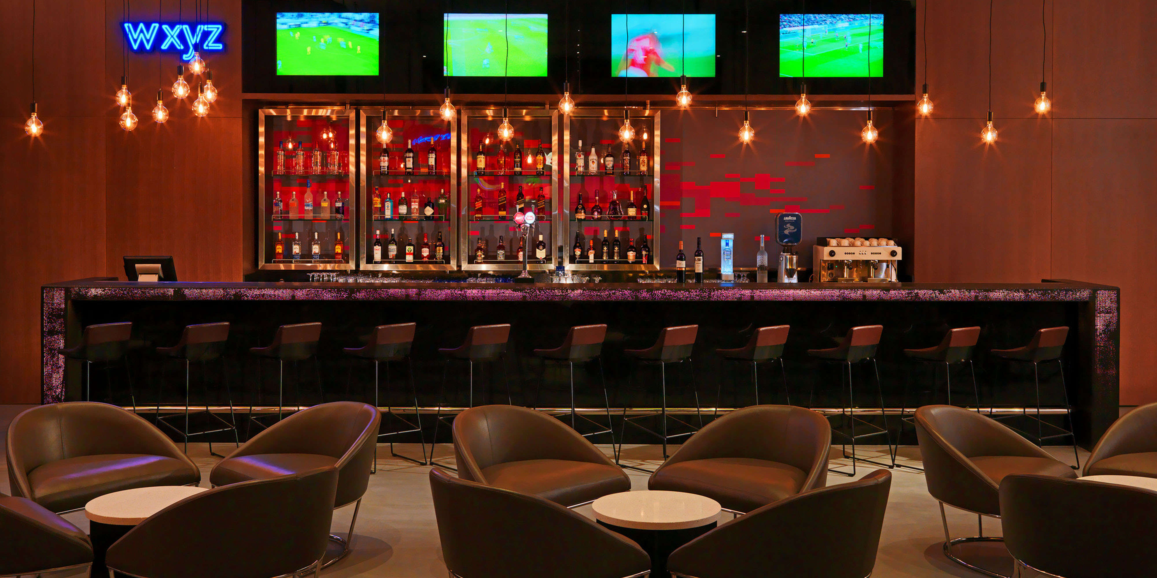 w-xyz-bar-more-cravings-by-marriott-bonvoy