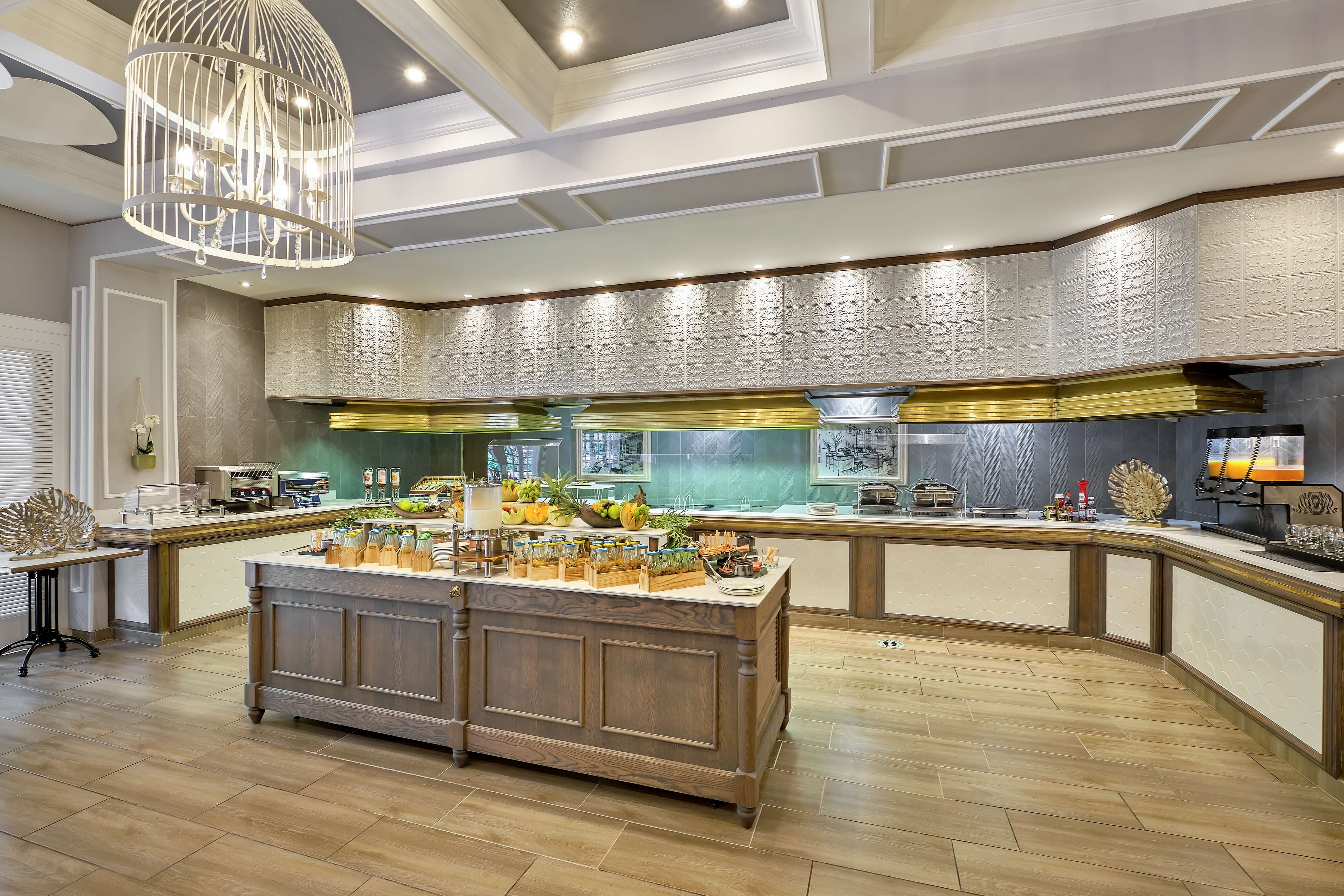 The Conservatory, Protea Hotel Johannesburg Balalaika Sandton More