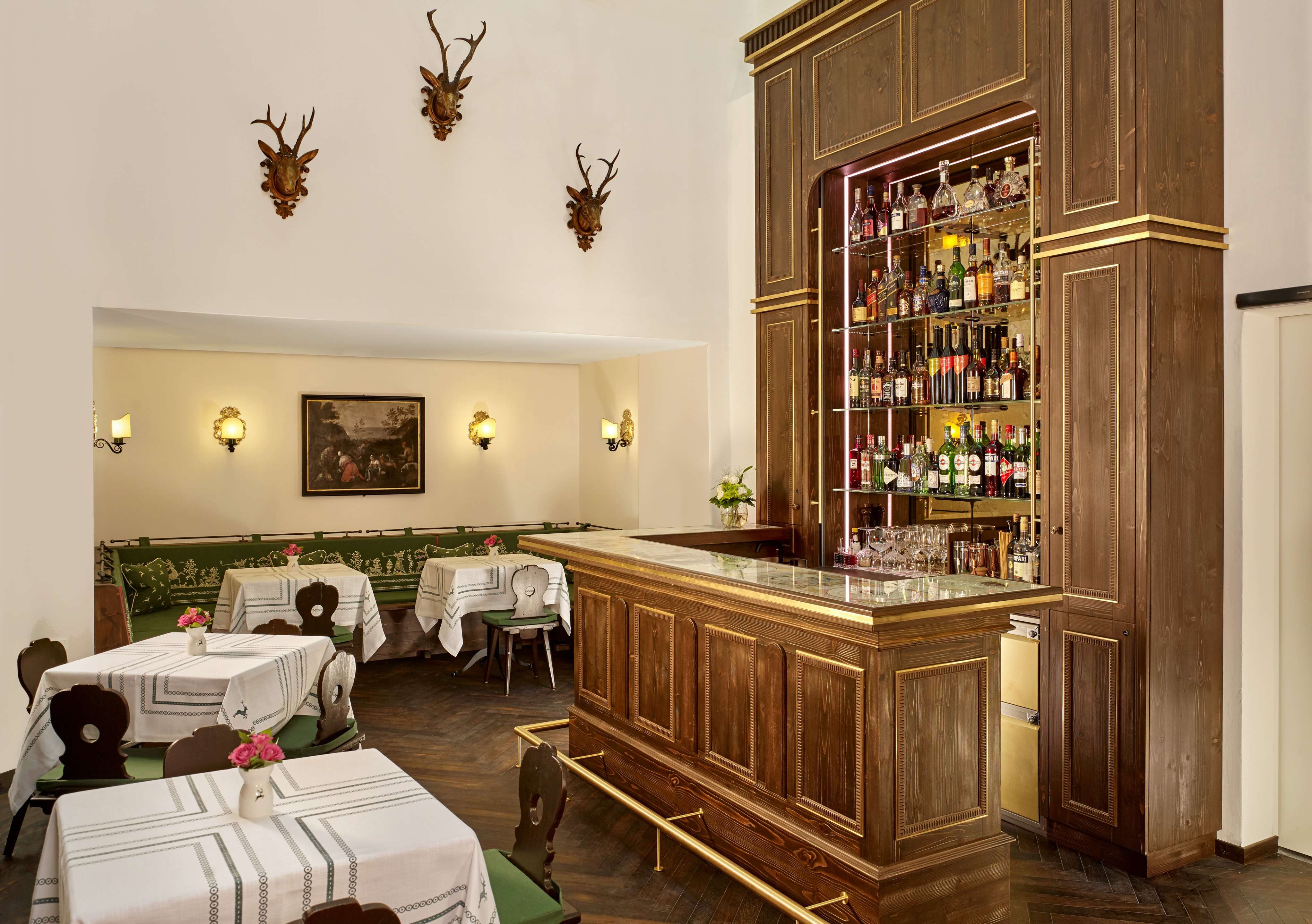 Hotel Goldener Hirsch A Luxury Collection Hotel Salzburg Bar Goldener Hirsch, Hotel Goldener Hirsch, a Luxury Collection Hotel