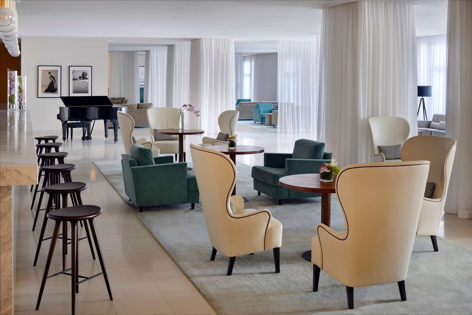 Rose Bar Lounge, JW Marriott Venice Resort & Spa More Cravings by