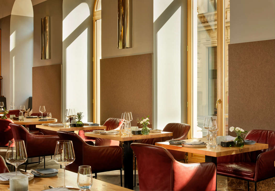 Dstrikt Steakhouse, The Ritz-Carlton, Vienna - More Cravings by ...