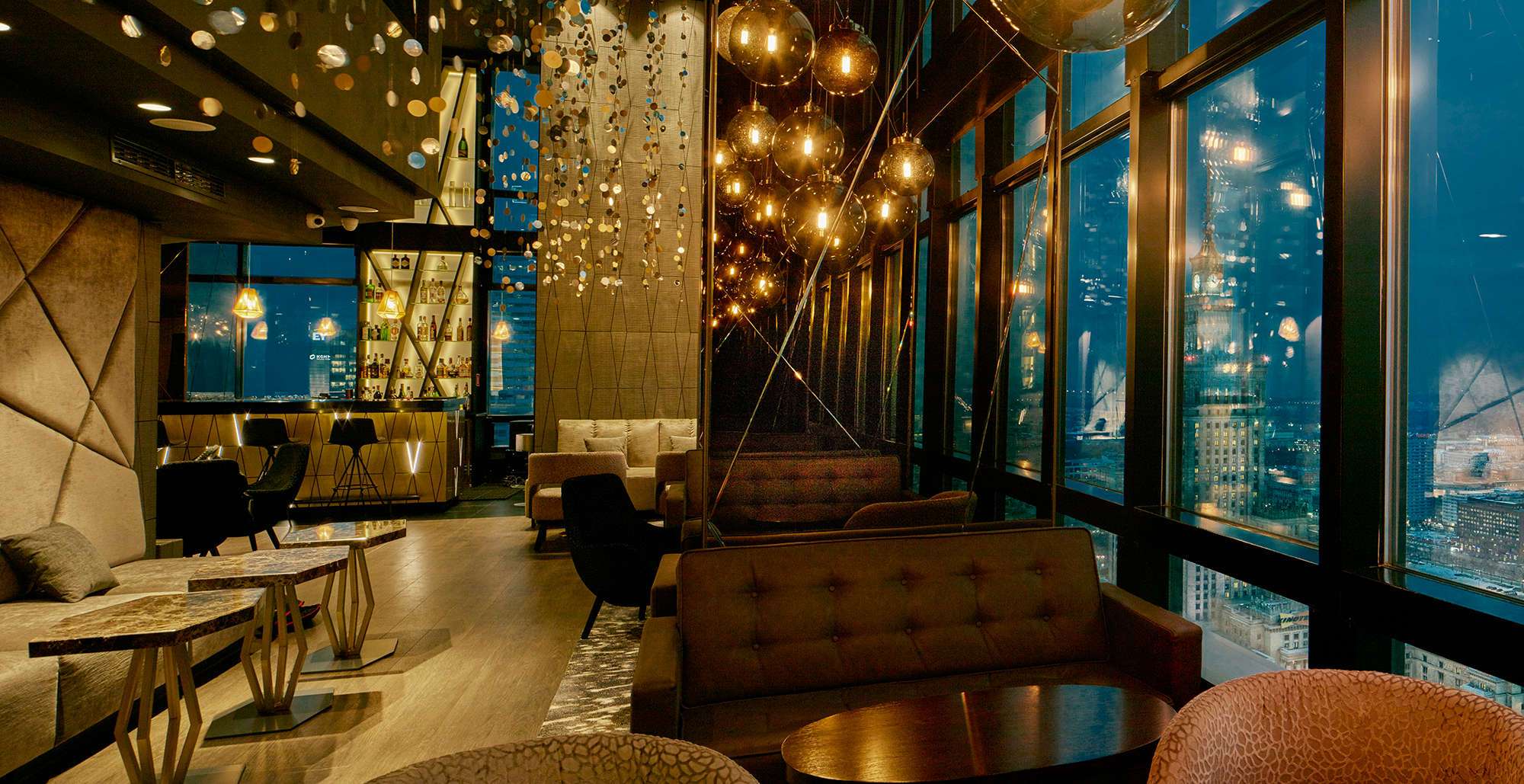Panorama Sky Bar Warsaw Marriott Hotel More Cravings By Marriott Bonvoy 