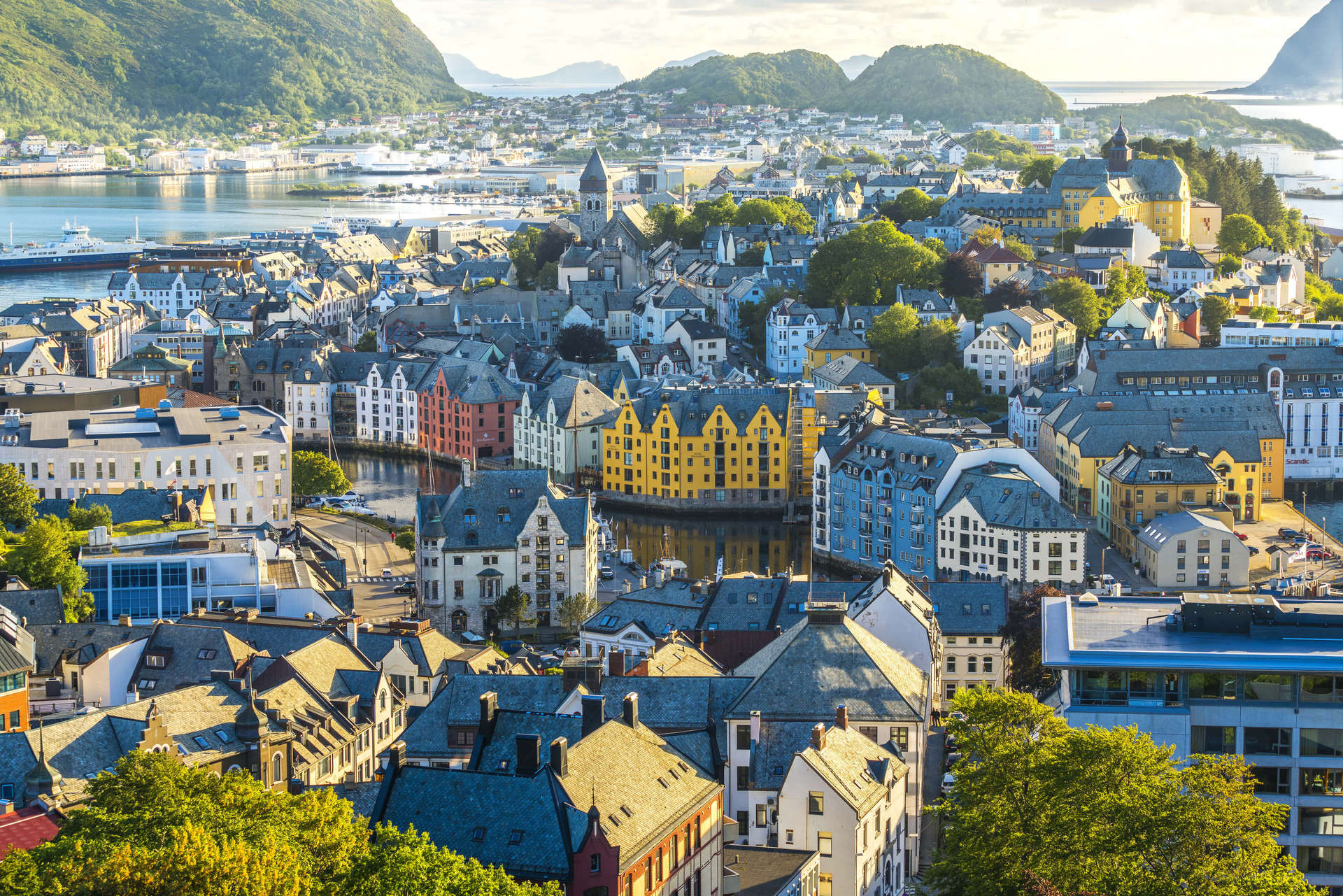 Brosundet Canal and Art Nouveau houses, Alesund, Norway 