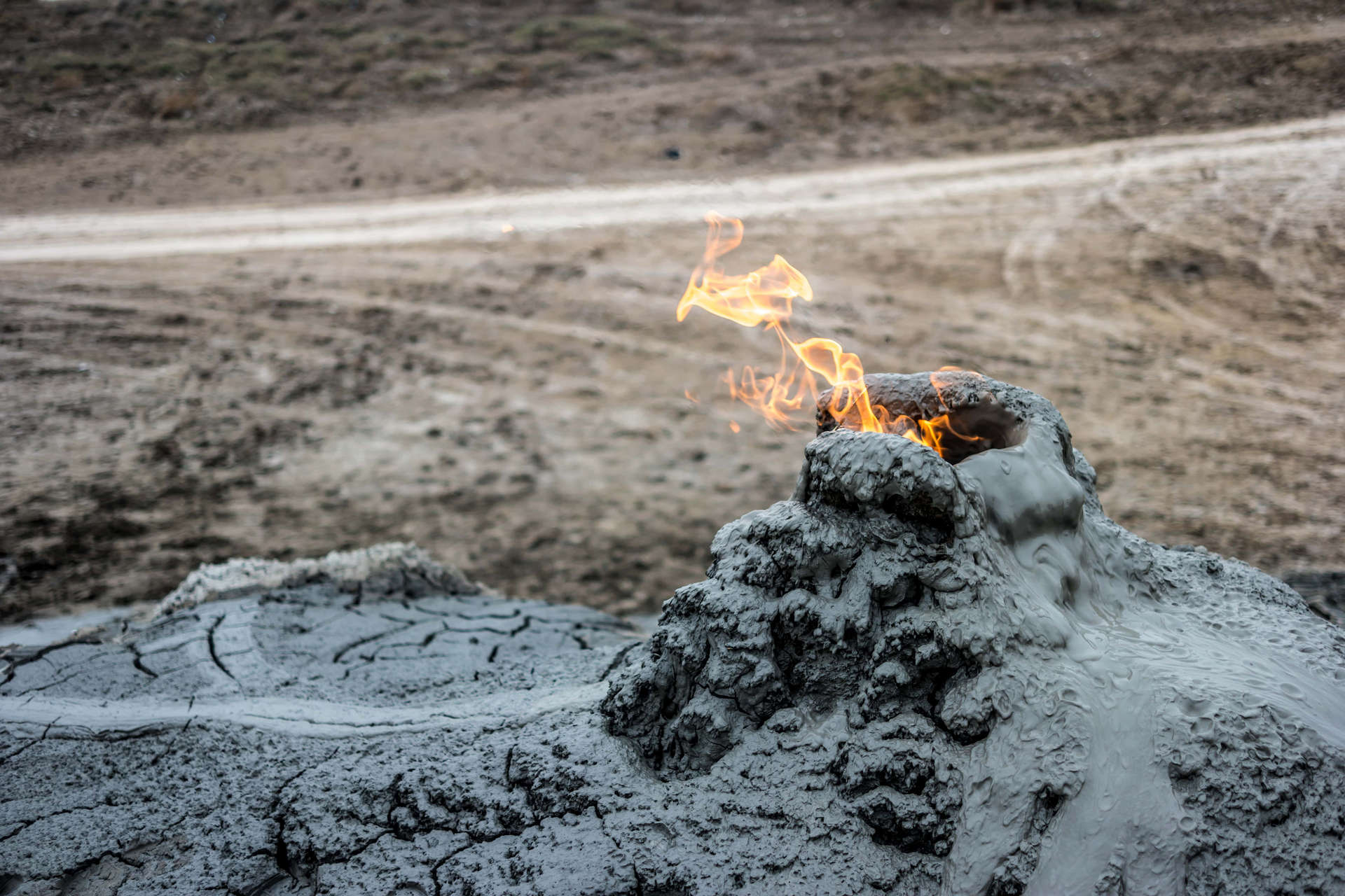burning landscape of Yanar Dag