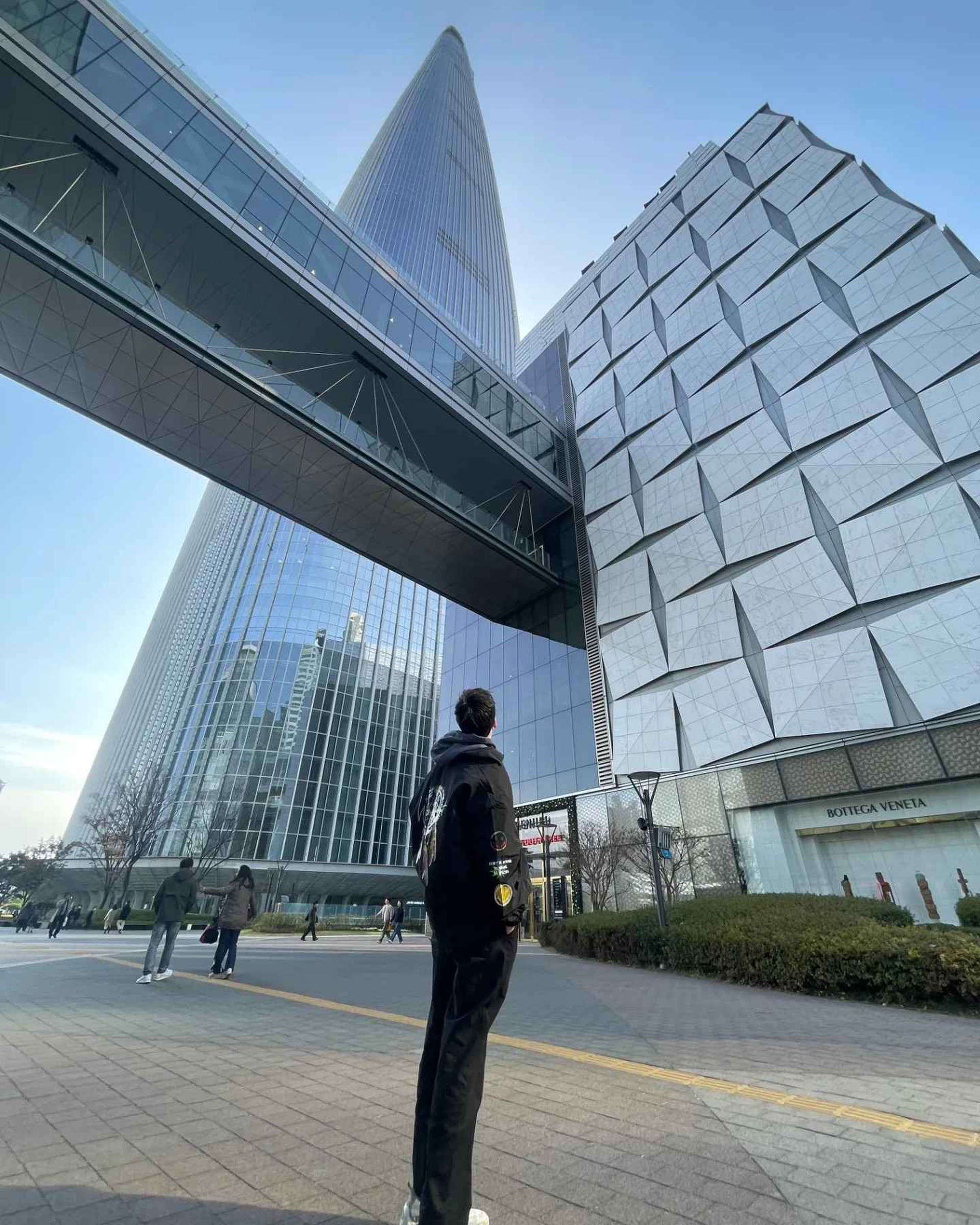 Caedrel Korea 4.jpg