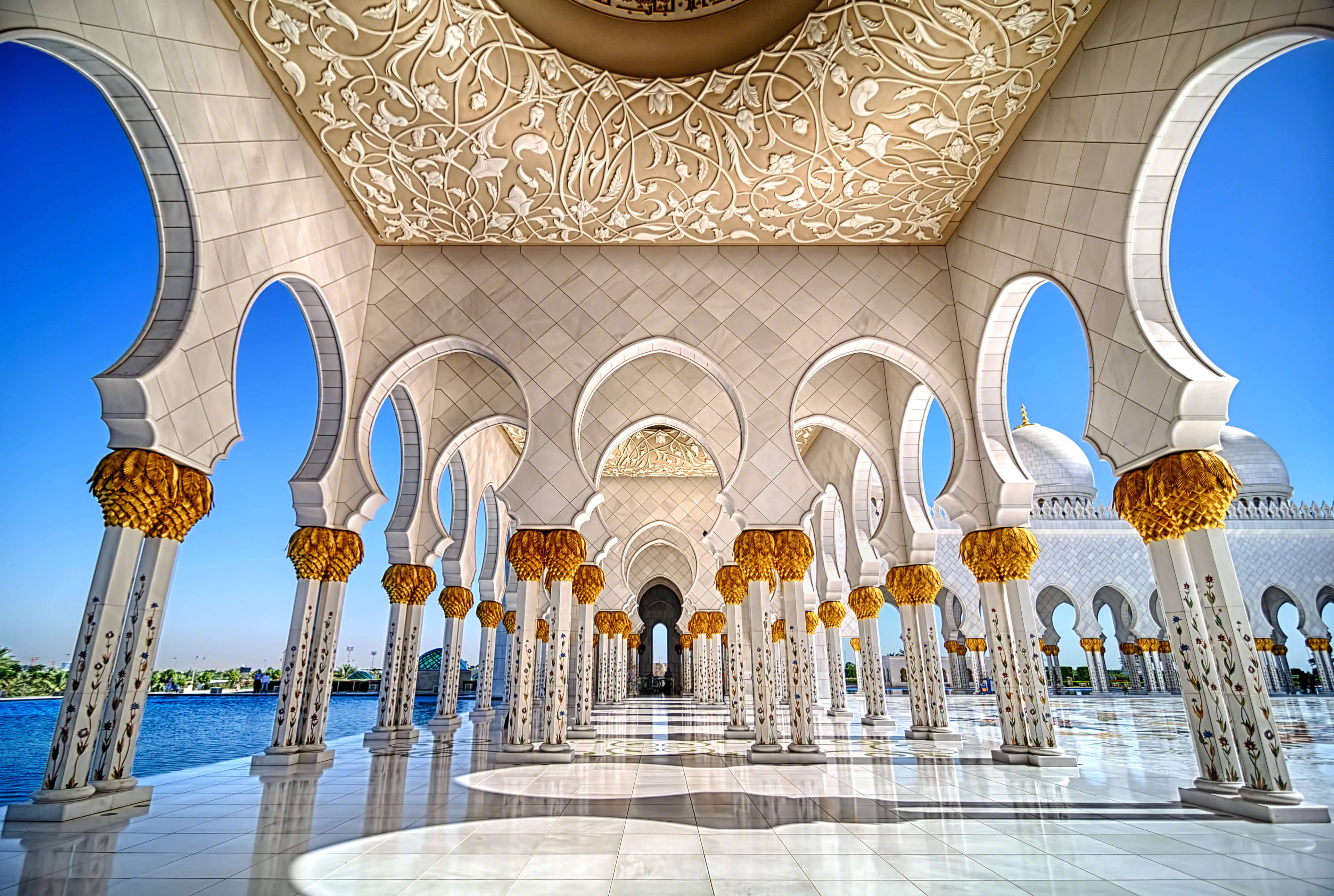 Der November ist eine angenehme Zeit, um die kulturellen und natürlichen Reichtümer von Abu Dhabi zu erkunden