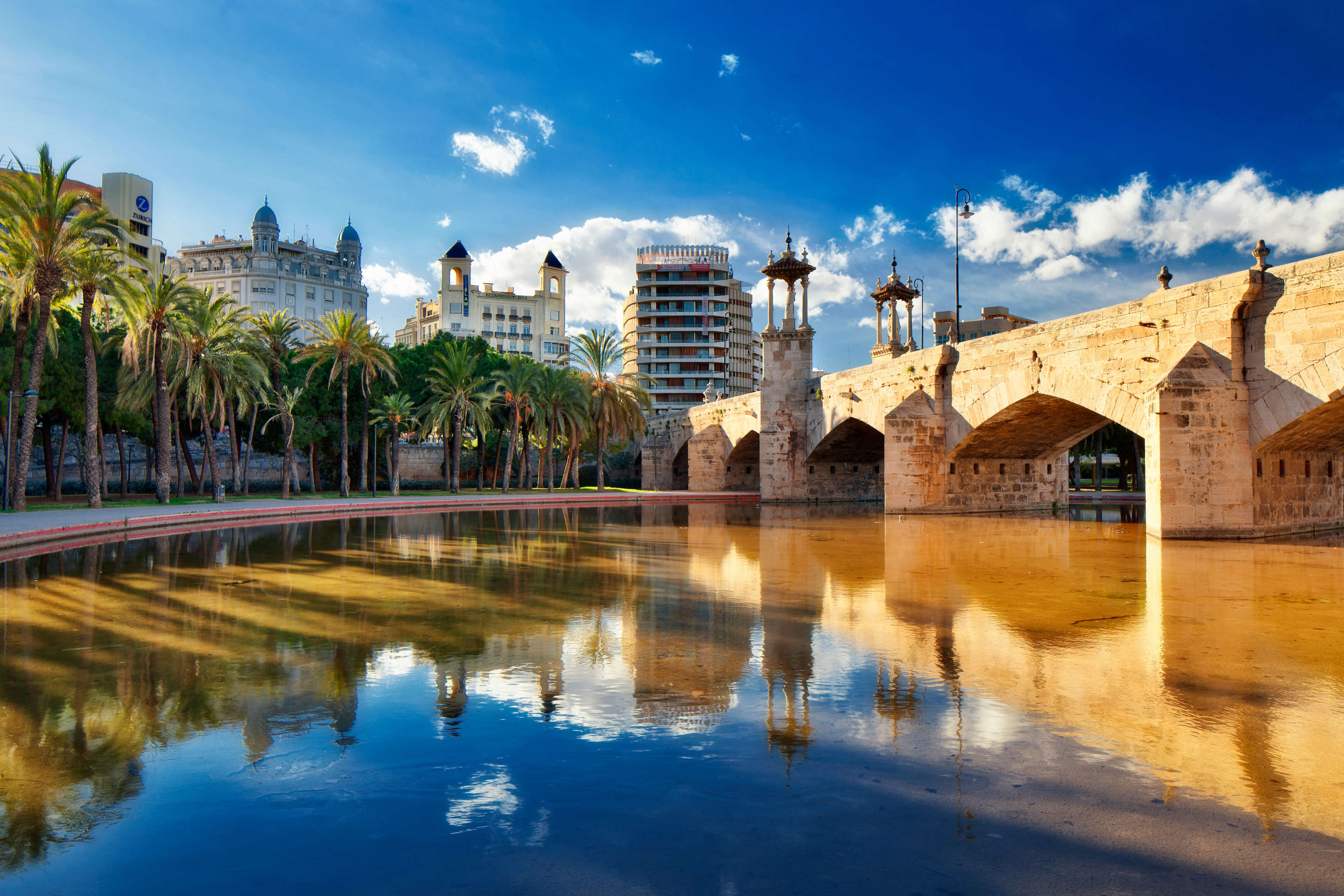 Los Jardines del Turia de Valencia se extienden nueve kilómetros