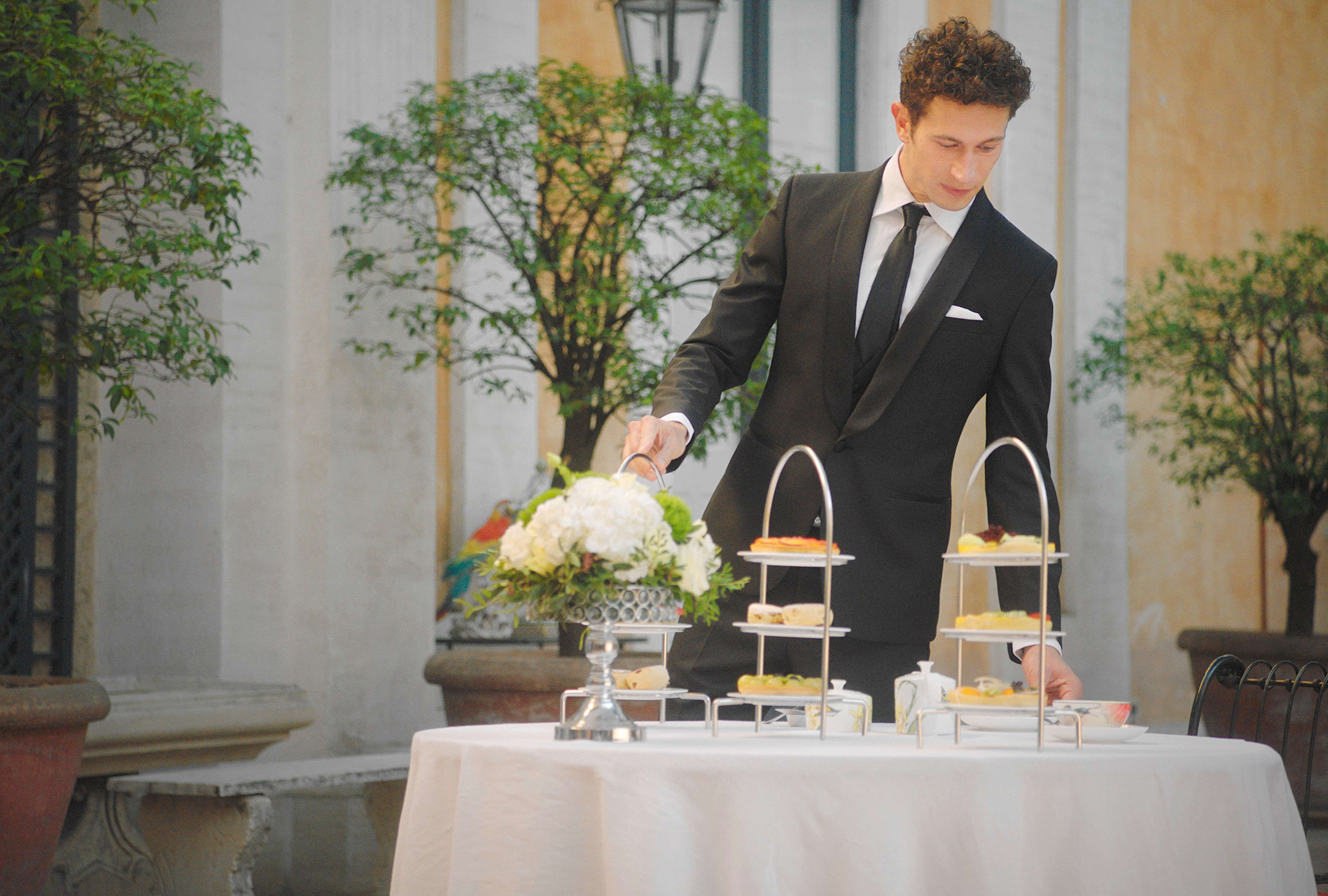 Nachmittagstee im St. Regis Rome