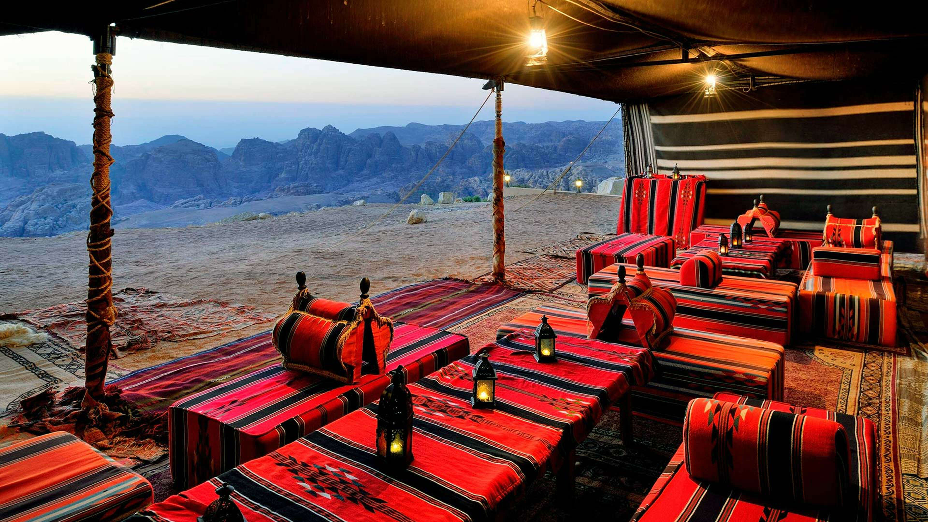 petra beouin tent dining