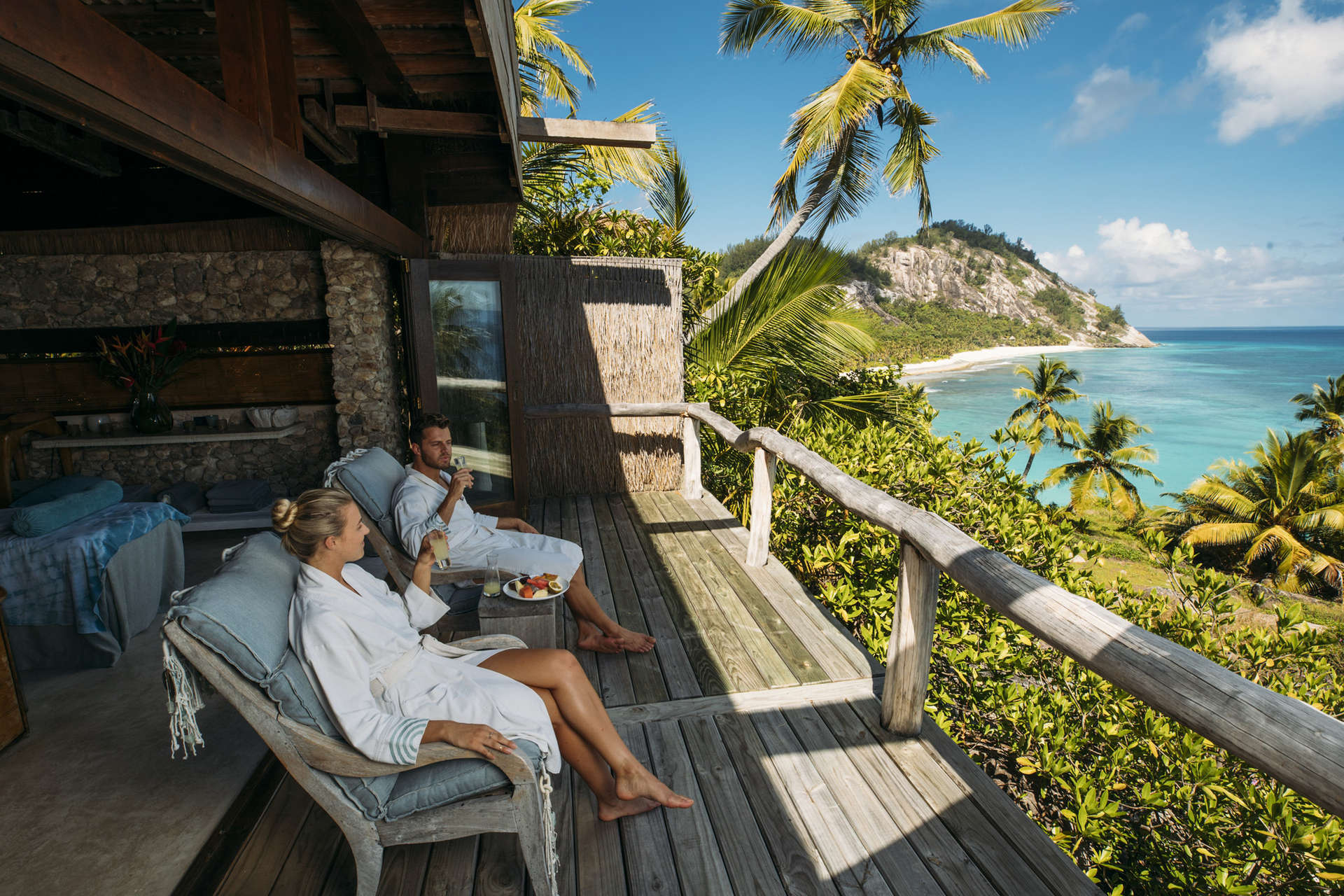 Relájese y admire el paisaje en North Island, a Luxury Collection Resort, Seychelles