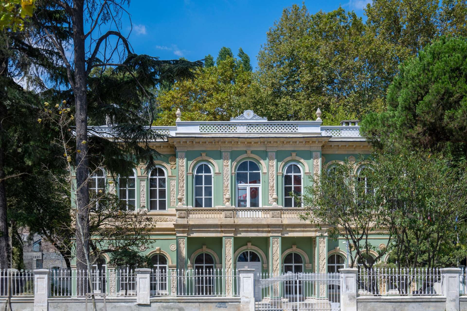 Wander through Tophane Pavilion’s enchanting corridors