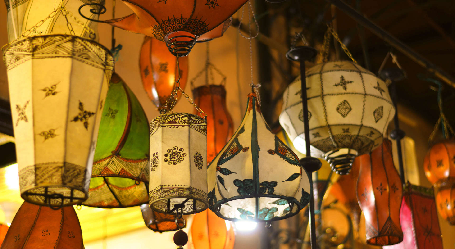 Visit the souqs or covered markets of Kuwait City to feel the buzz of everyday life and browse for souvenirs
