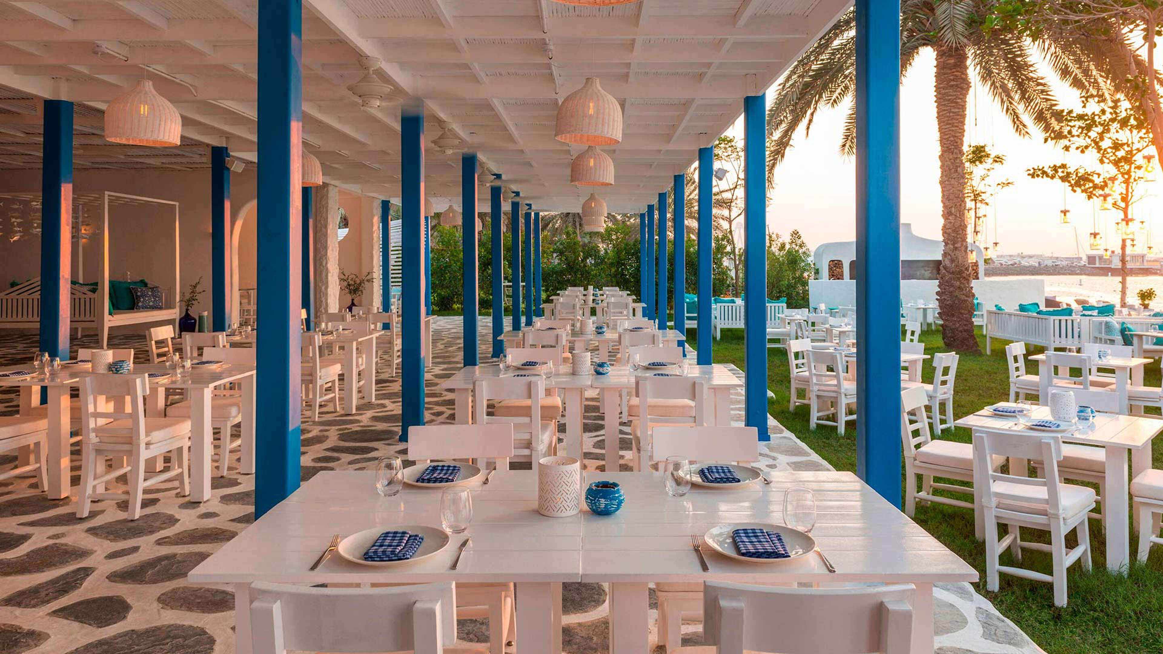 Fish Beach Taverna
