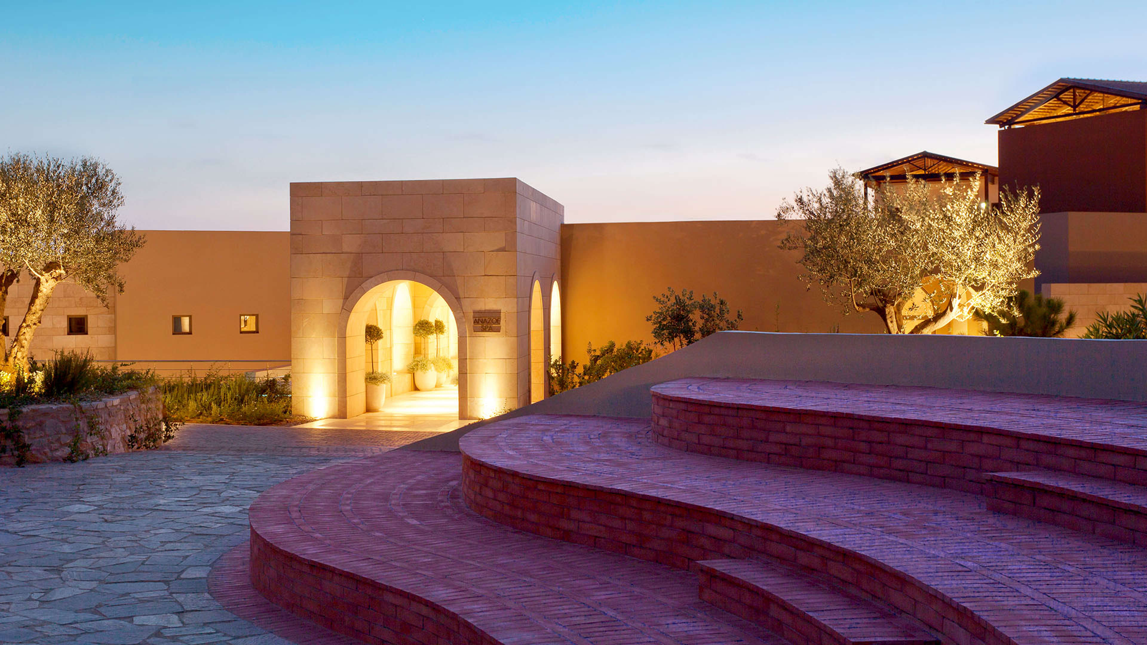 azoe spa west costa navarino