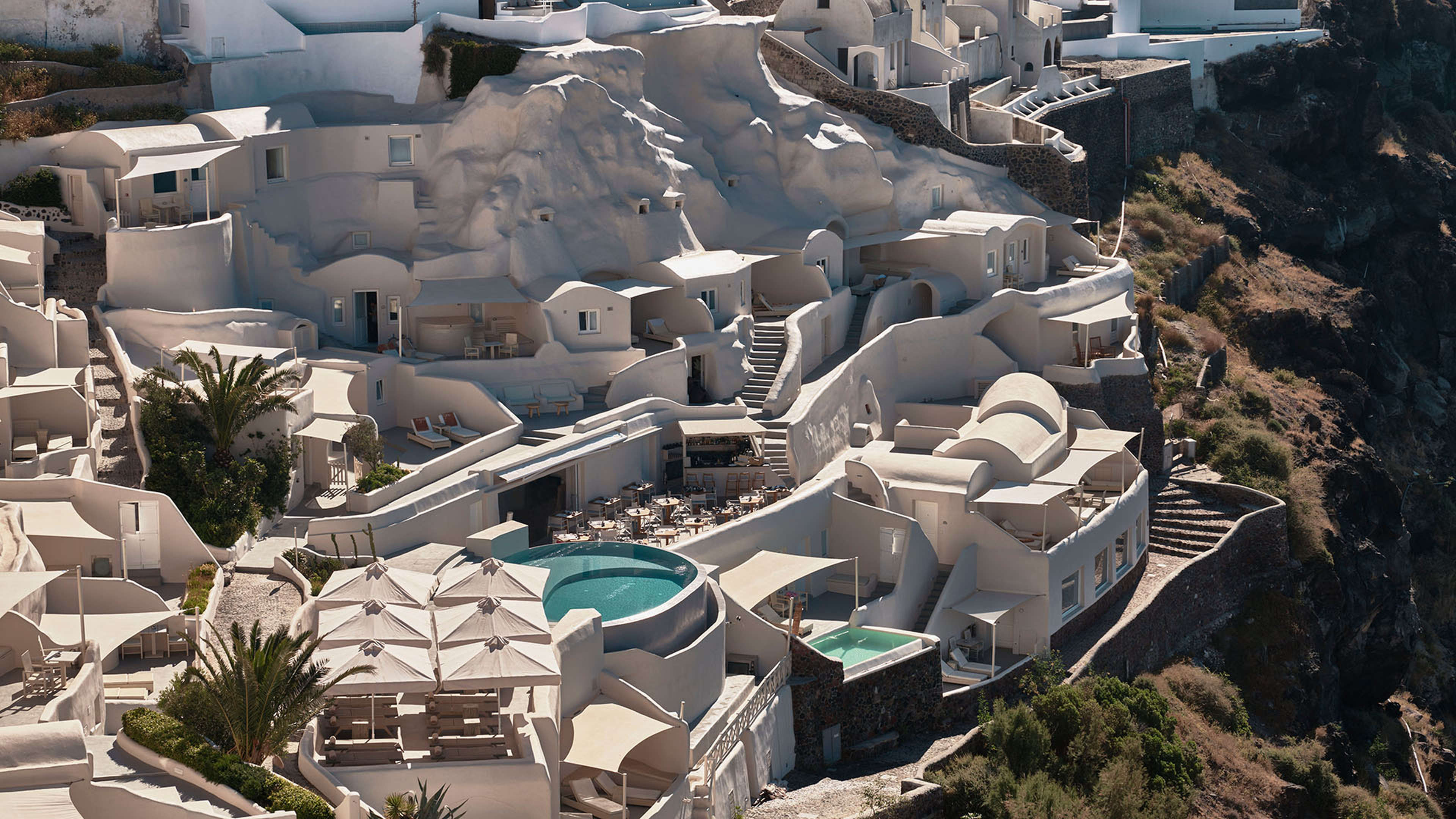 Hotel Mystique